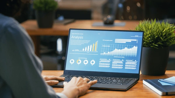 Data Engineering & Analytics service